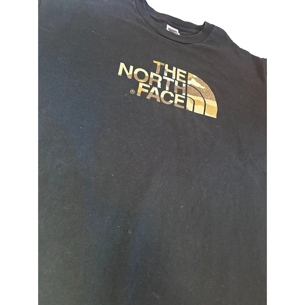 The North Face Men’s Large Black Camo Logo Graphic Short Sleeve T-Shirt Tee